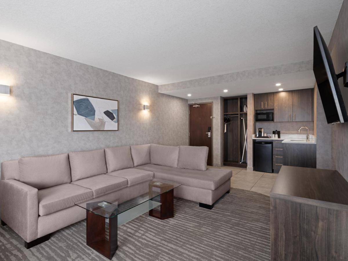 Holiday Inn Calgary Airport By Ihg Eksteriør bilde
