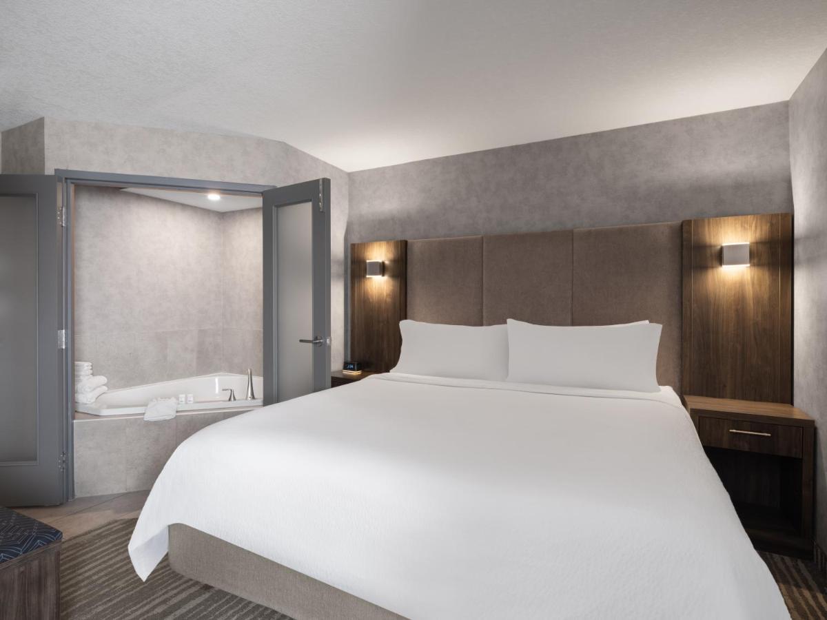 Holiday Inn Calgary Airport By Ihg Eksteriør bilde