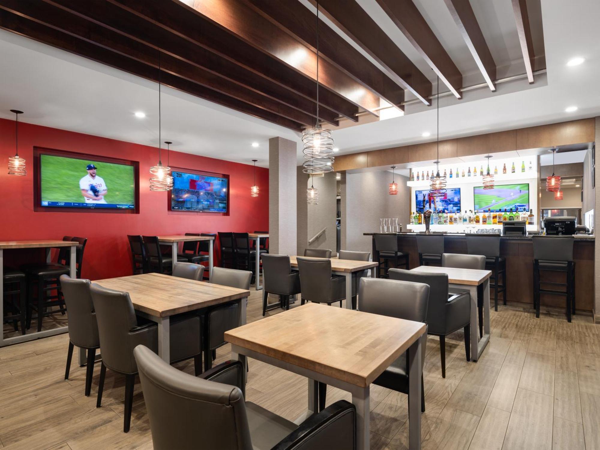 Holiday Inn Calgary Airport By Ihg Eksteriør bilde