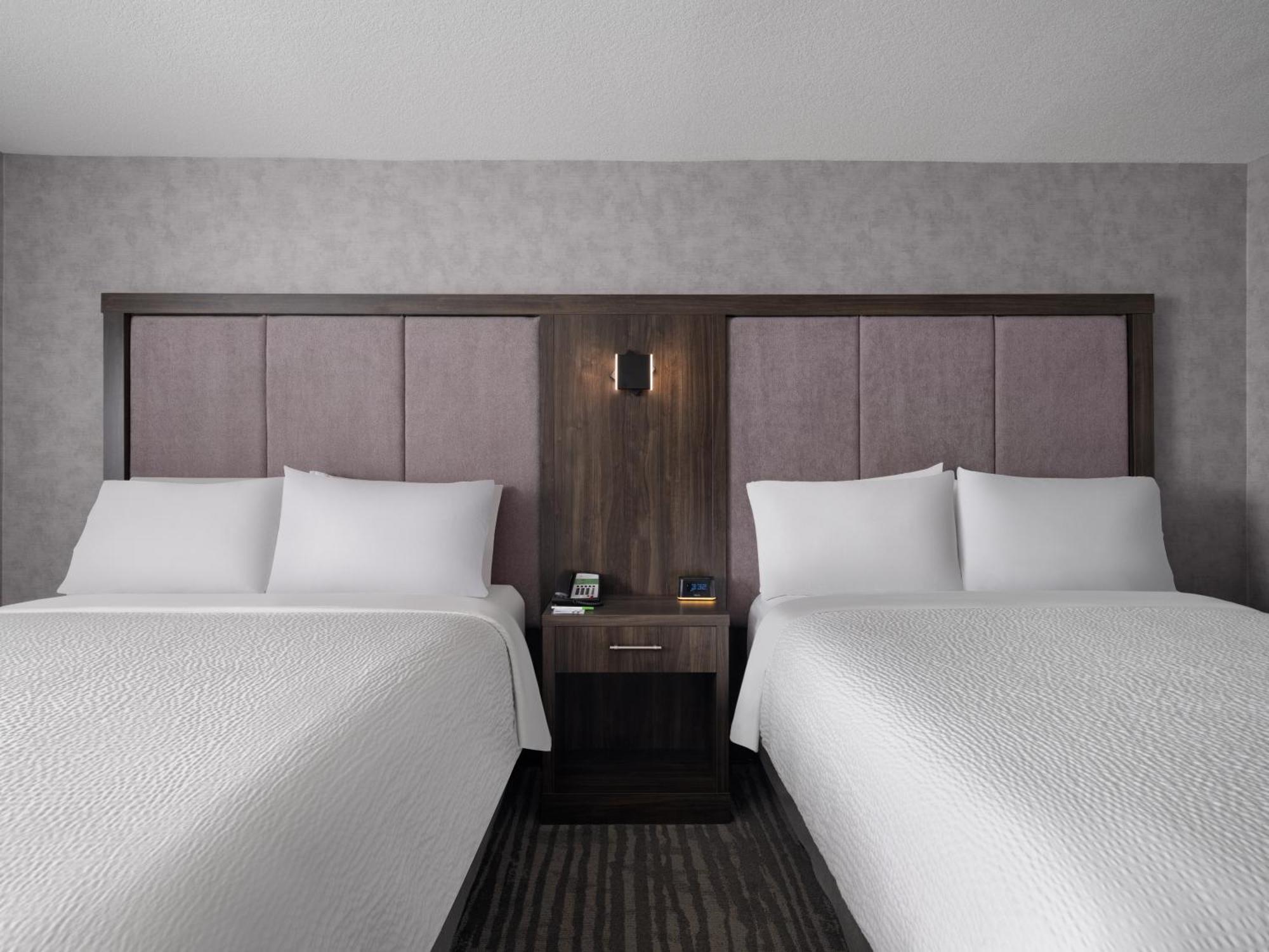 Holiday Inn Calgary Airport By Ihg Eksteriør bilde