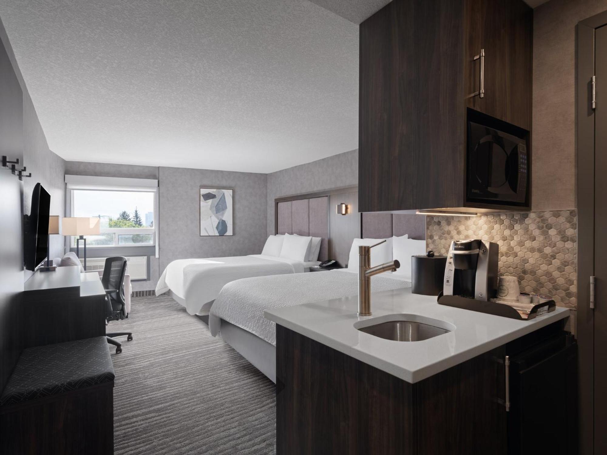 Holiday Inn Calgary Airport By Ihg Eksteriør bilde
