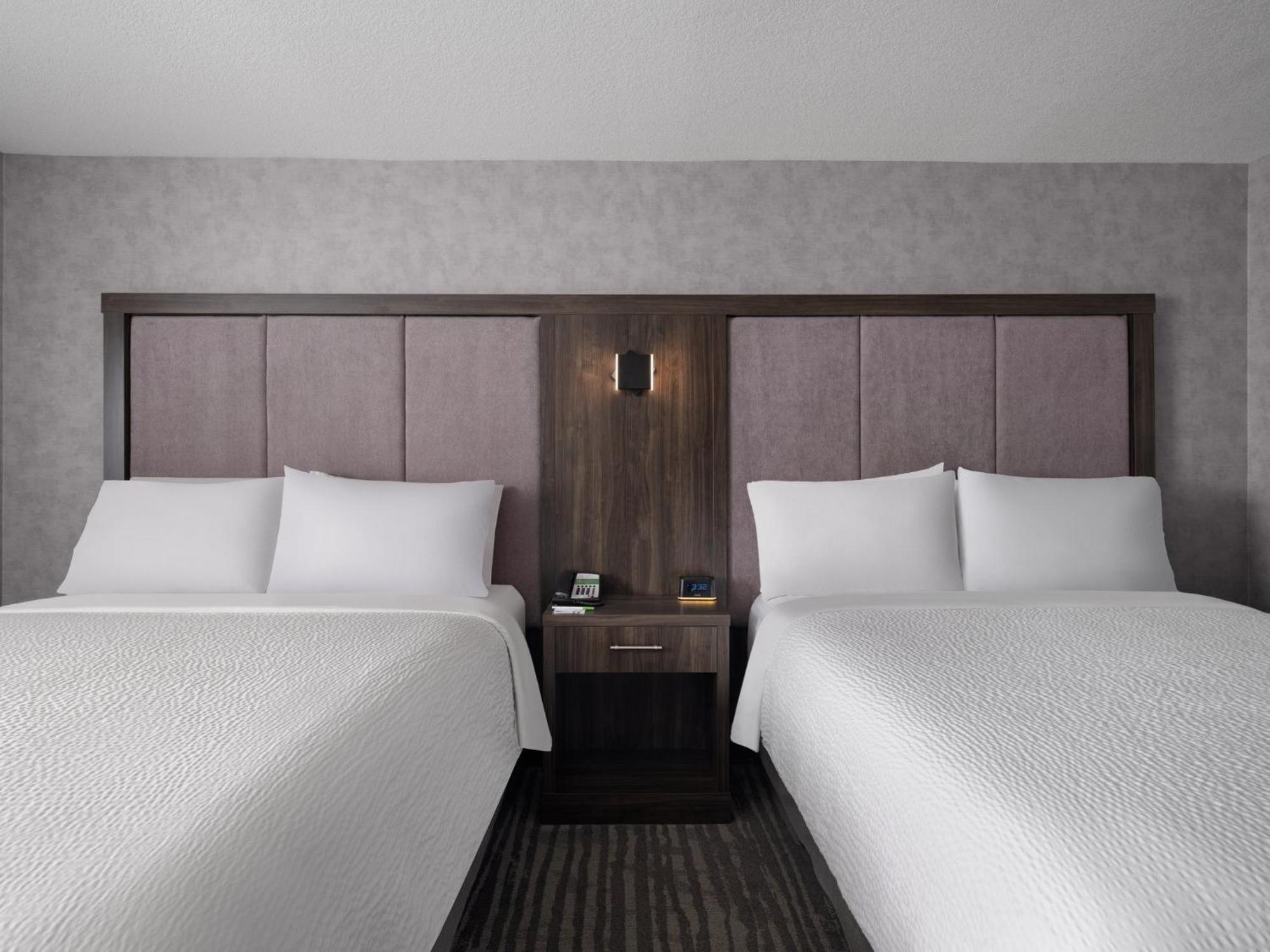 Holiday Inn Calgary Airport By Ihg Eksteriør bilde