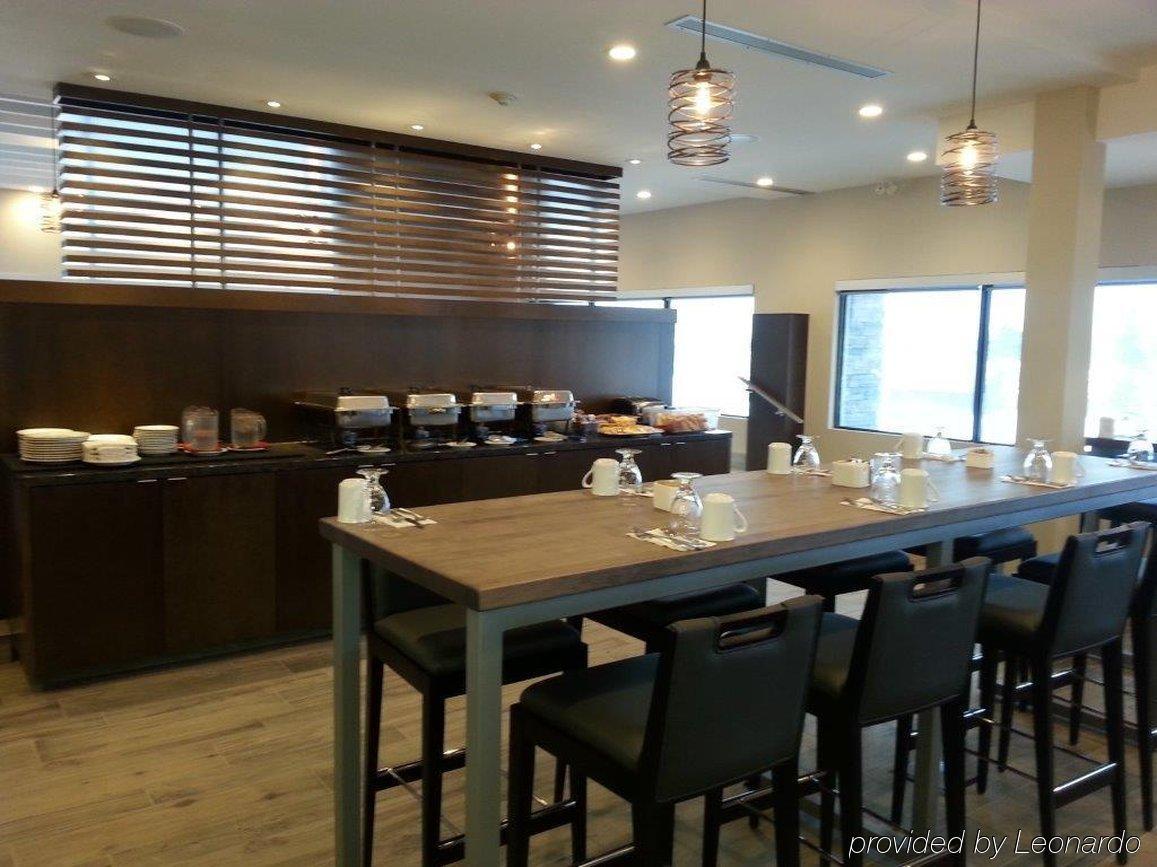 Holiday Inn Calgary Airport By Ihg Eksteriør bilde