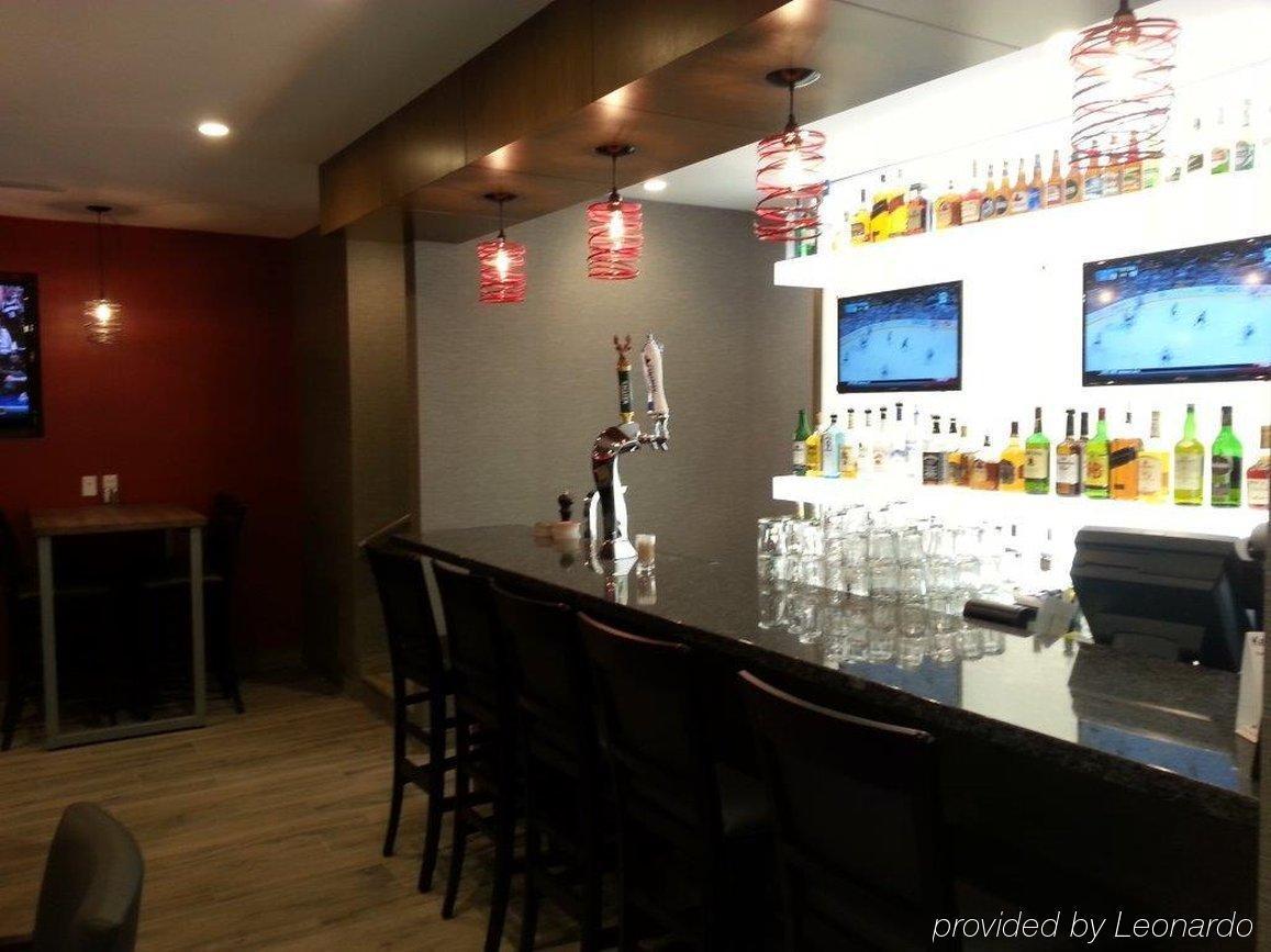 Holiday Inn Calgary Airport By Ihg Eksteriør bilde